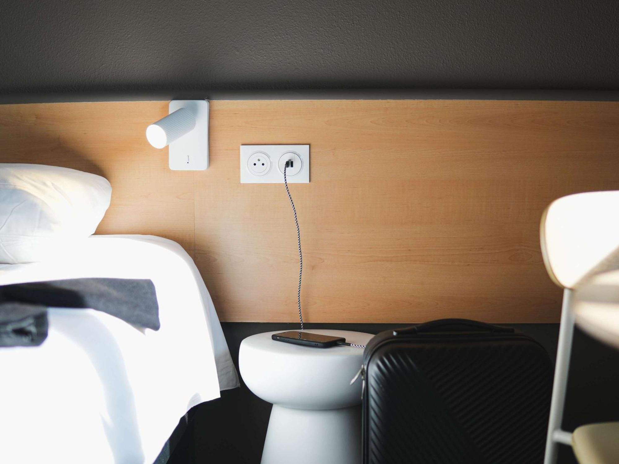 Ibis Caen Porte D'Angleterre Ngoại thất bức ảnh